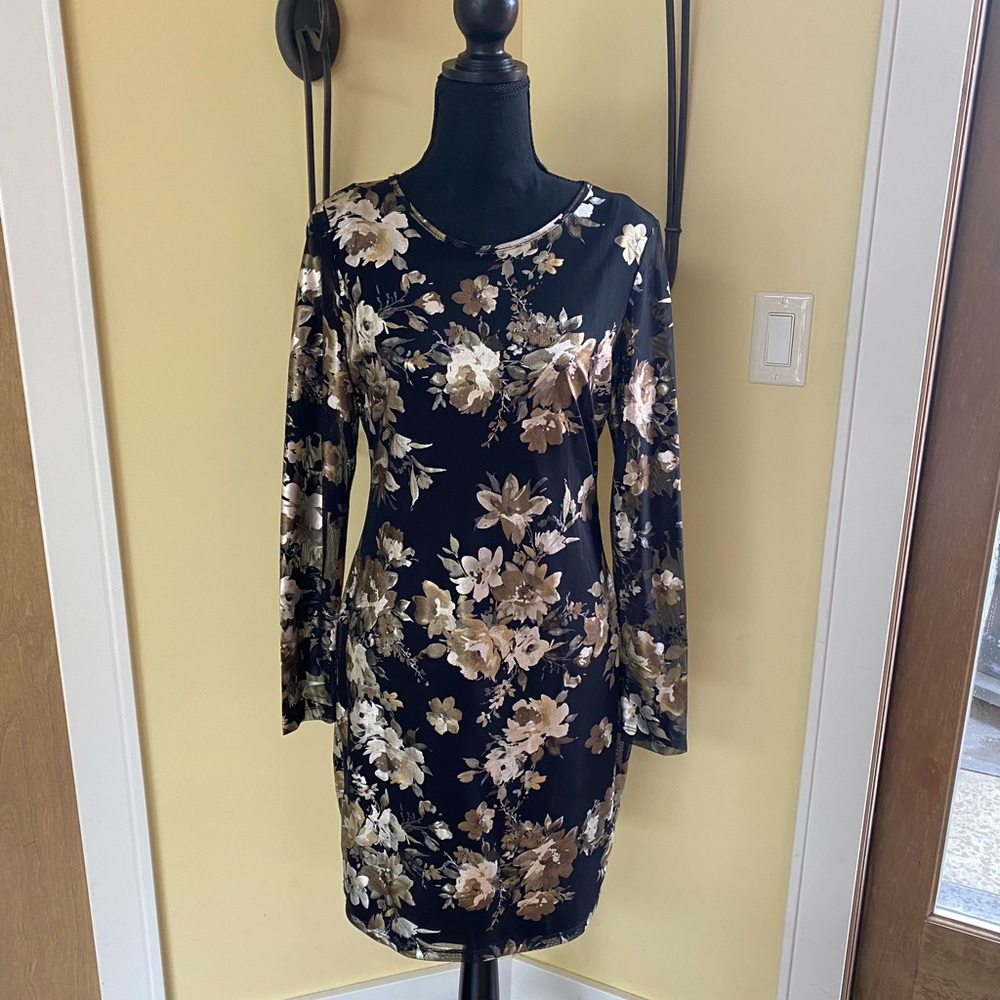 Le chateau dress